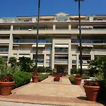 La Des Pins * Juan-les-Pins