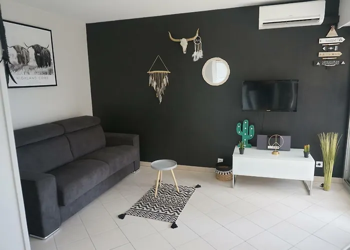 Apartman La Des Pins *